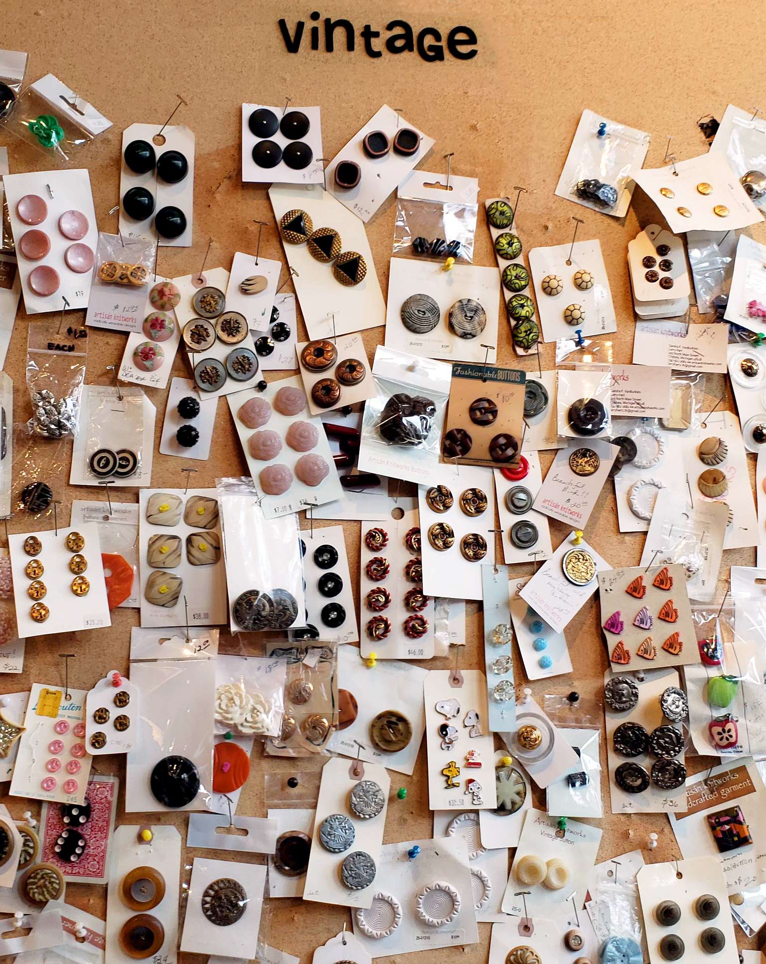 buttons-vintage